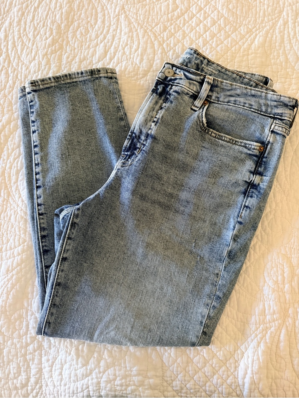 Old Navy High-Waisted OG Straight Ankle.